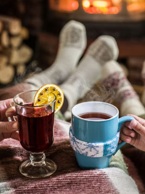 какао возле камина